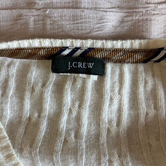 J.Crew Cream Delicate Cableknit Cardigan Sweater Medium Preppy Minimal Capsule - Picture 7 of 8